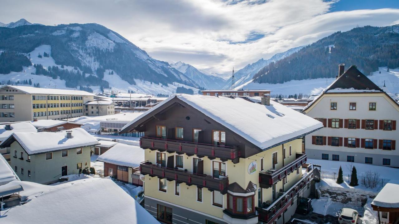 Sporthotel Kitz บรุค อันแดร์ โกรสส์กลอคเนอร์ชตราสเซอ ภายนอก รูปภาพ
