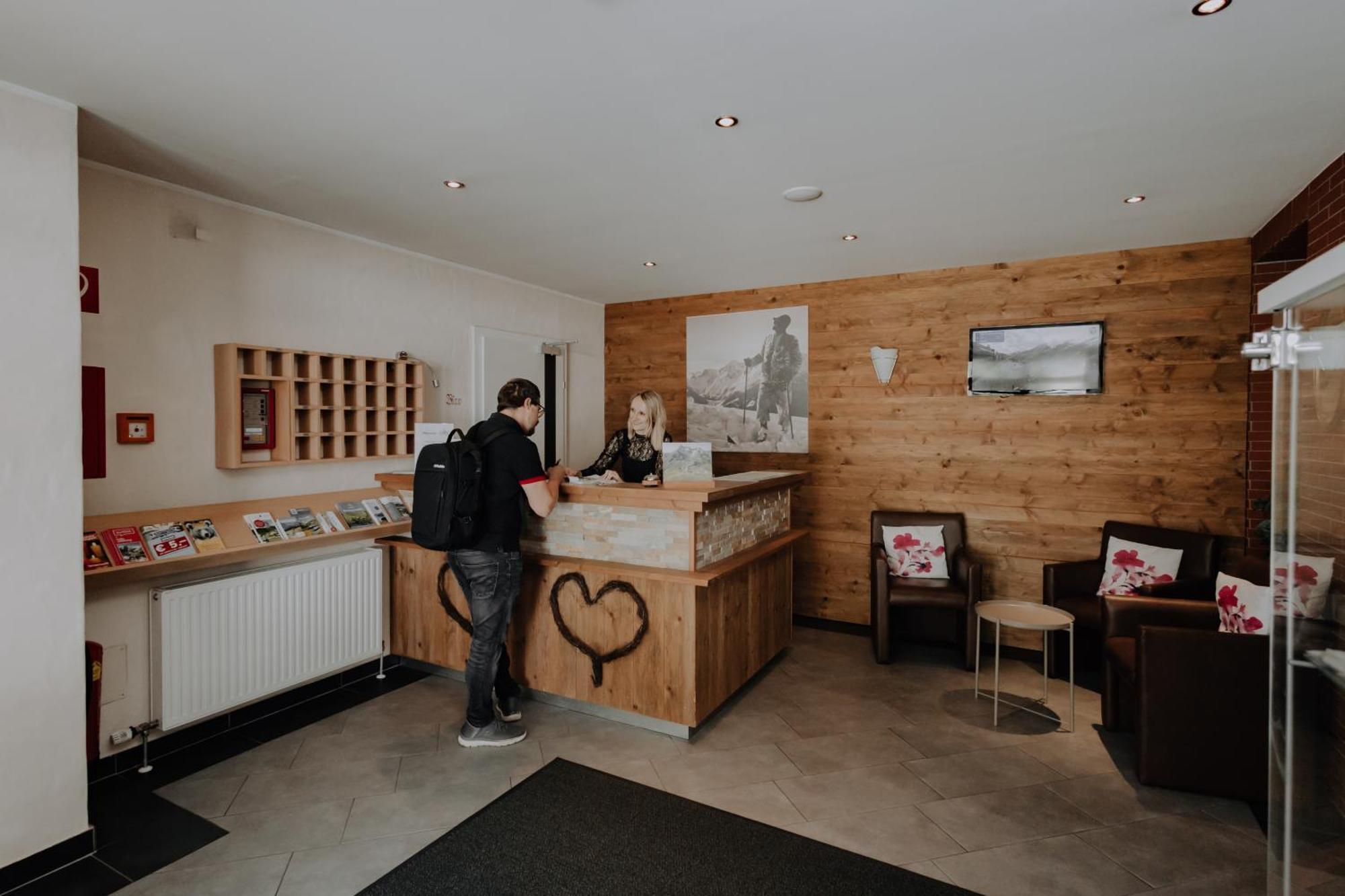 Sporthotel Kitz บรุค อันแดร์ โกรสส์กลอคเนอร์ชตราสเซอ ภายนอก รูปภาพ